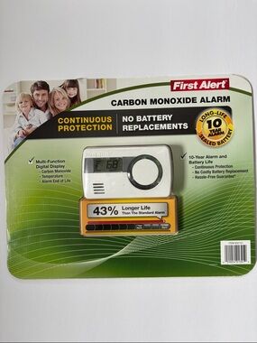 First Alert Carbon Monoxide Alarm Digital Display 10 YR Battery Life 832151 NEW